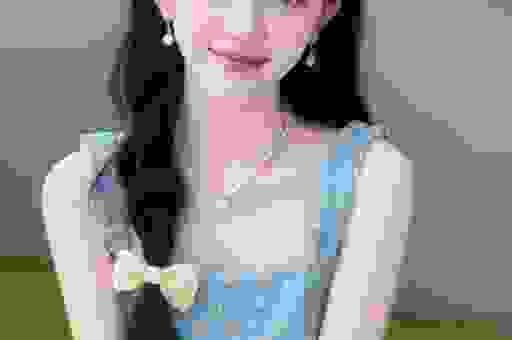 美顶流纯神演穿普拉达的女王2被删光！秀身体黑历史太多